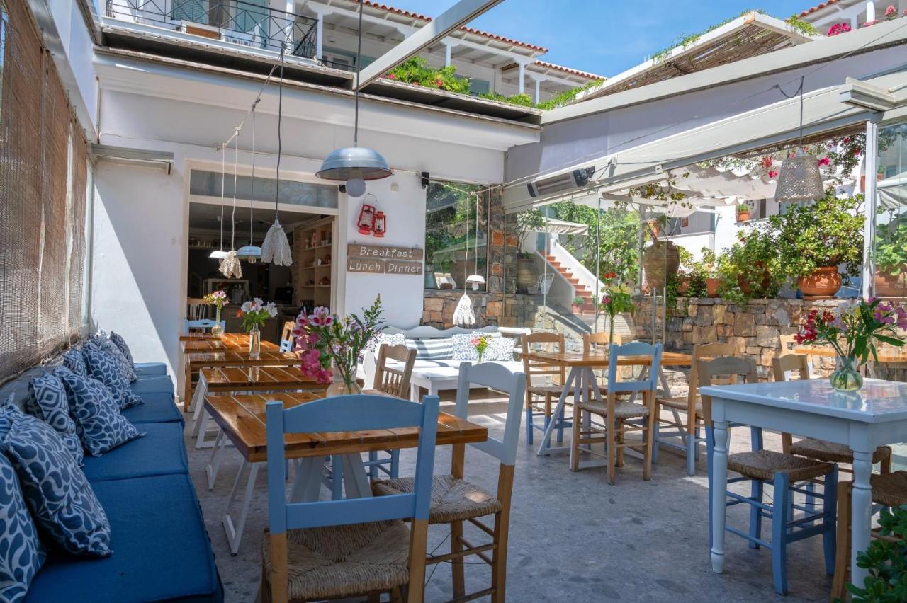 Odyssey Suites Pórosz Kültér fotó
