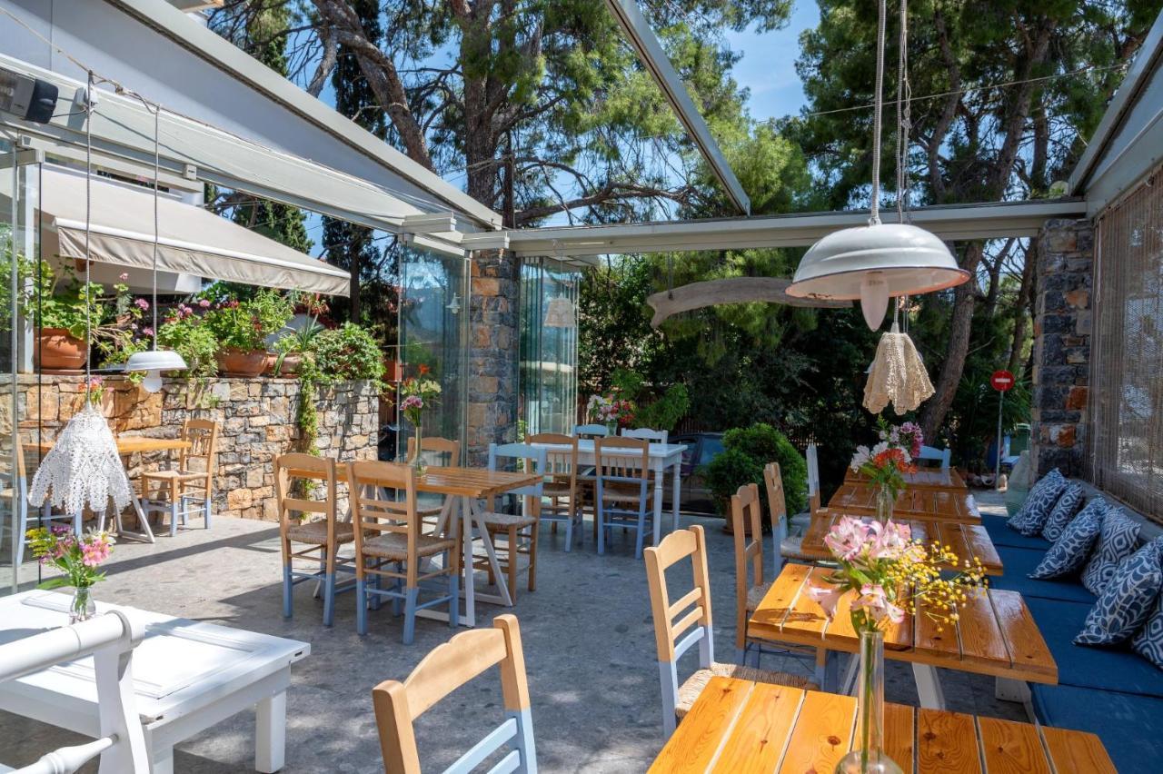 Odyssey Suites Pórosz Kültér fotó